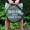 Черно-белый рисунок на чехле