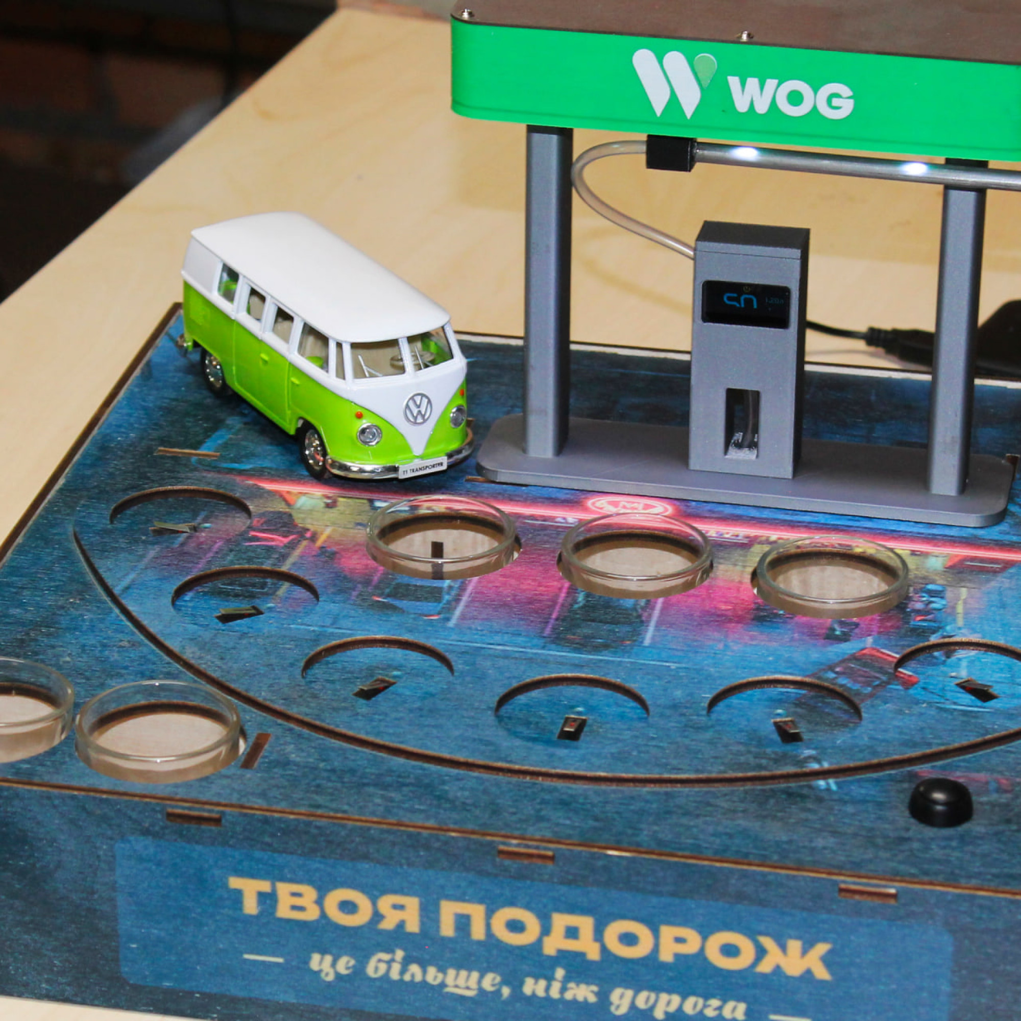 Наливатор АЗС на 7 чарок з друком - Volkswagen T1