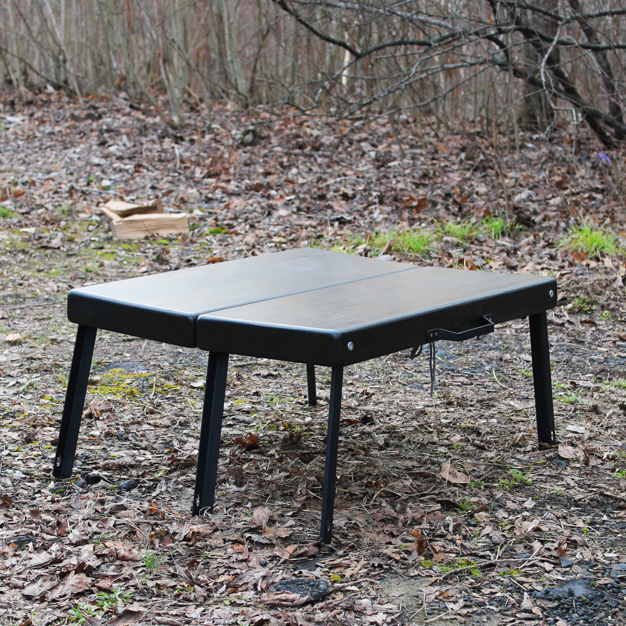 Столик для набора гриля и барбекю в деревянном кейсе